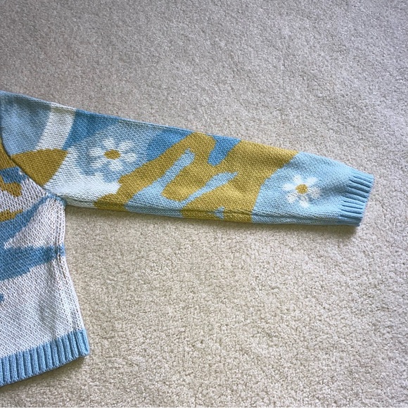 Colorful Button-Up Cardigan - Picture 7 of 8